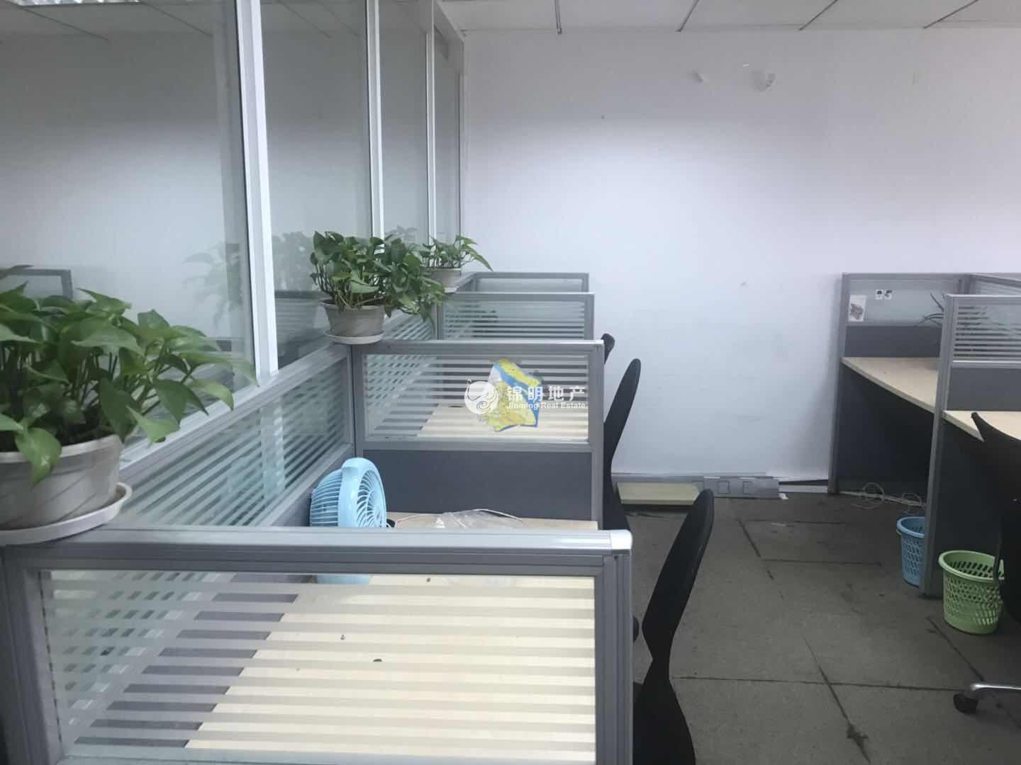 潍坊东方国际科技大厦130平米写字楼出租